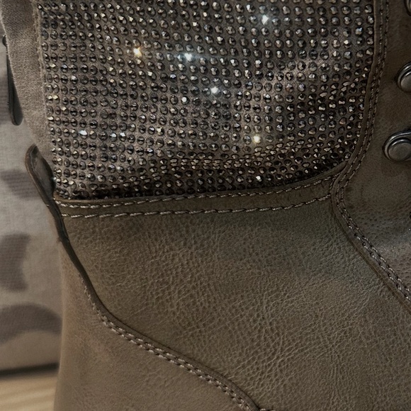 Women’s Guess Moto Combat Boots size 9 - Picture 2 of 14